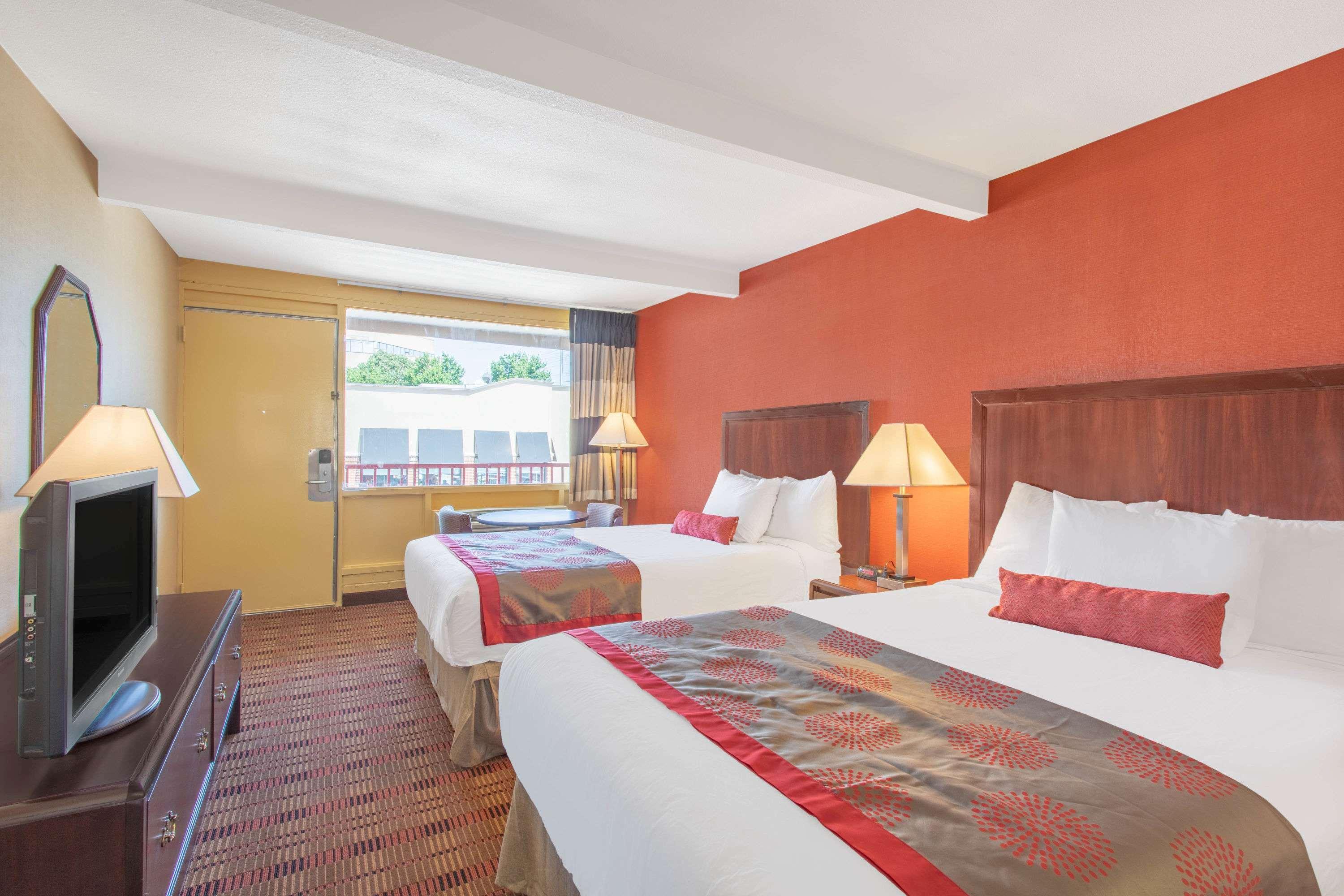 Ramada Limited Cockeysville Exterior foto